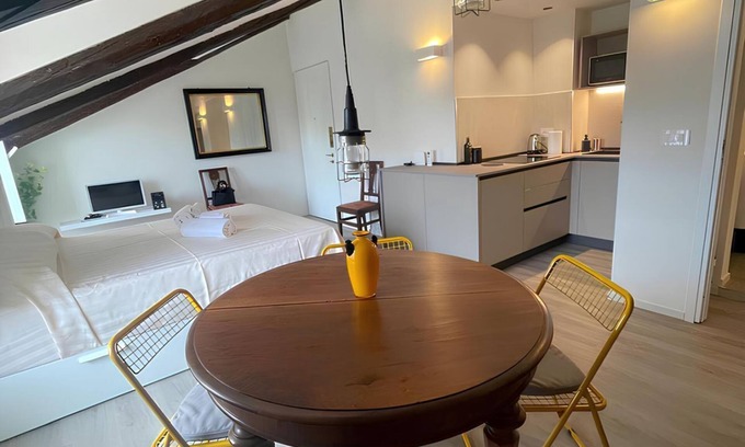 San Salvario Appartement | Casa di Gilda, élégance Liberty à Turin