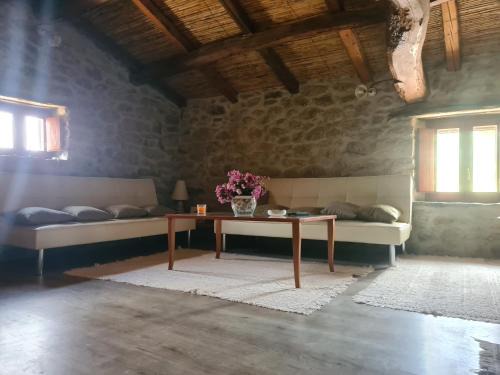 Usellus Chalet De Ski | Casa di Pietra