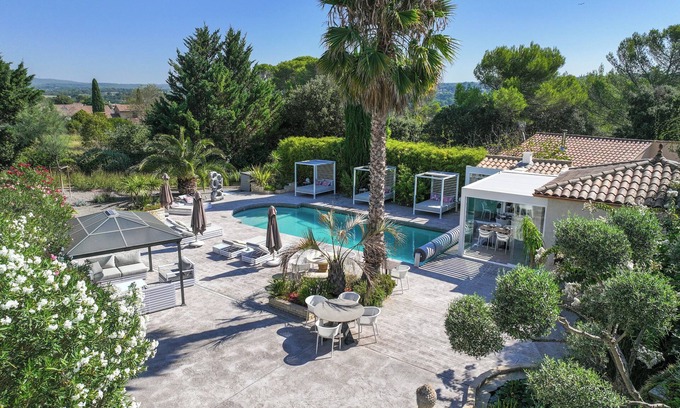 Sommieres Hôtel | Casa Dina