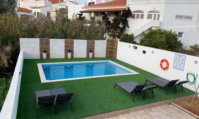 Pera Maison | Casa do Ti-Zé