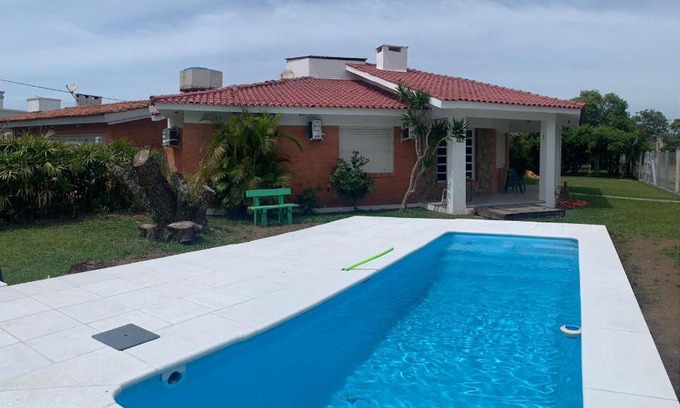 Xangri-La Maison | Casa em Atlântida com piscina e ar-condicionado