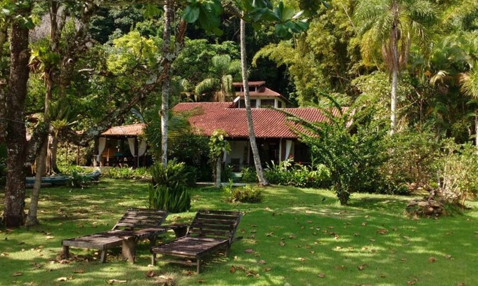 Barra do Sahy Maison | Casa em Frente a Praia nas Margens do Rio Sahy