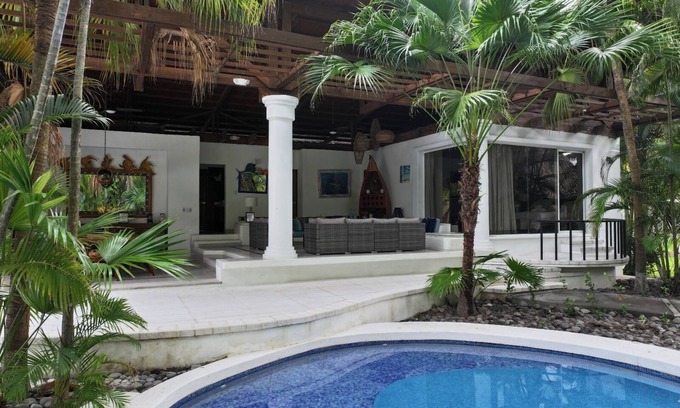 Iztapa Maison | Casa Emilia- Casa privada en Iztapa, Guatemala.