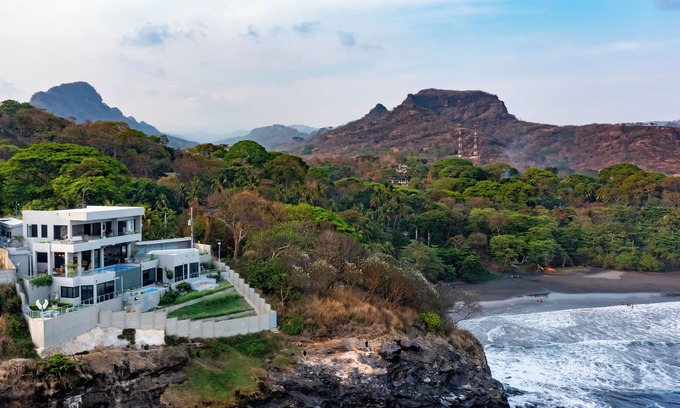 Playa San Diego Maison | Casa en Playa Privada con espectaculares vistas al Mar