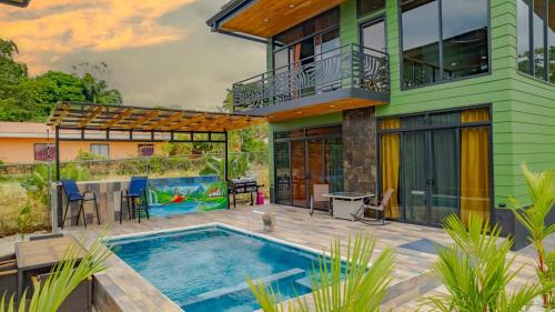 Penas Blancas Maison | Casa Esmeralda-5min to La Fortuna,King beds & pool