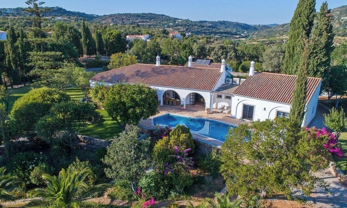 Lagos e Relvas Villa | Casa Estoi - Villa de luxe de style colonial