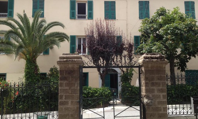 Guiselle Appartement | Casa Eugénie, l'authentique appartement de Jules Félix