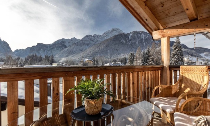 Valle San Silvestro Appartement | Casa Flora près de la gare