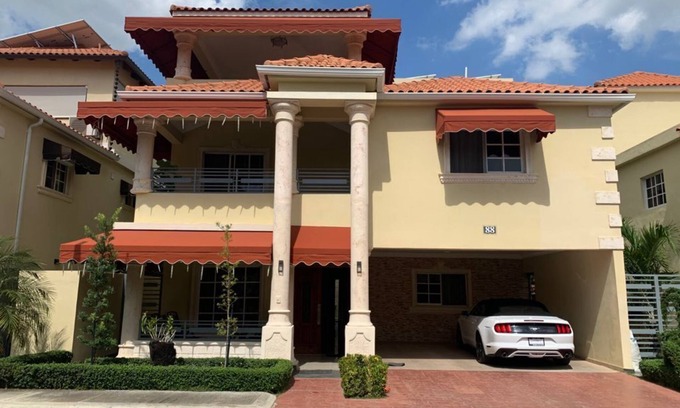 San Cristobal Maison | Casa Flores