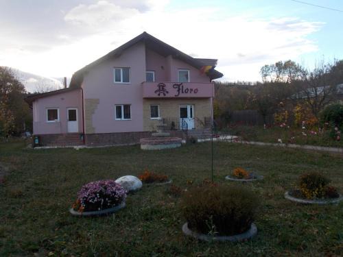 Comanesti Maison | Casa Floro