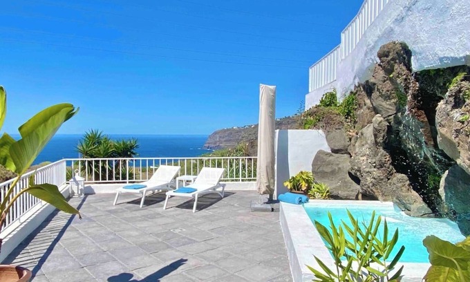 La Orotava Maison | Casa Fontana, Small Pool with Waterfall Facing the Ocean.