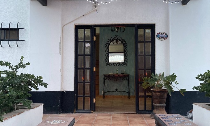Bella Vista Maison | Casa Frida at the Beach in Downtown Playa Bonita