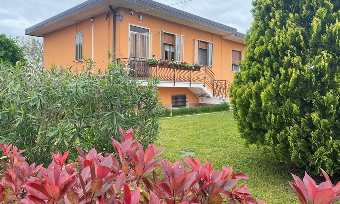 Rosolina Appartement | Casa Giorgia is located in Rosolina, a municipality in the Po Delta Natural Park.