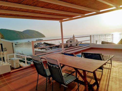 Lipari Historic Centre Lit Et Petit-Déjeuner | Casa Giuliana