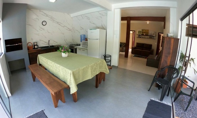 South Region Maison | Casa Grande com Piscina Próximo ao mar na Praia da Ferrugem Garopaba SC