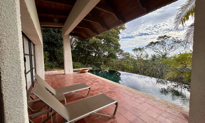 Santa Barbara Maison | Casa Hideaway - a tranquil retreat in central Guiones