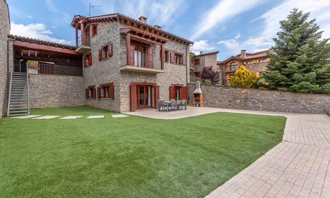 Montella Maison | Casa ideal para 10 personas con amplia terraza y vistas