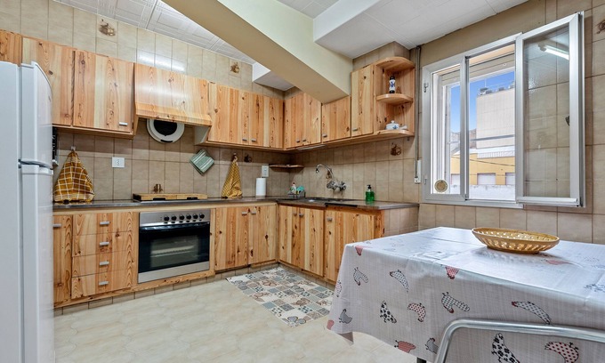 Amposta Maison | 'Casa ideal para familias with Private Terrace, Balcony and Air Conditioning