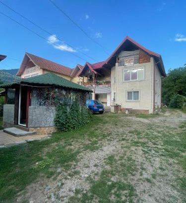 Oestii Paminteni Maison | Casa Ioana