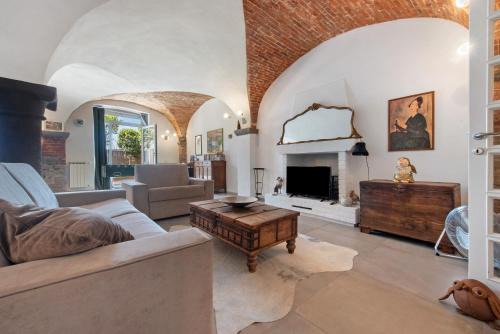 Bergamo Appartement | Casa Ipogea Elegant Apartment