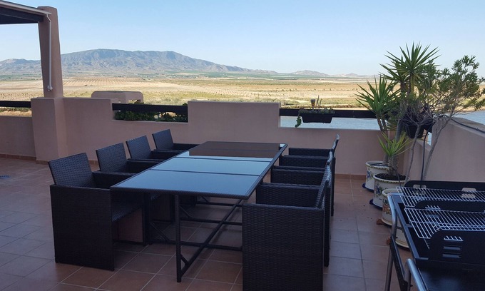 Alhama de Murcia Appartement | Casa Isla - Appartement 5 chambres - Terrasse immense et vue sur la montagne avec sécurité 24h / 24