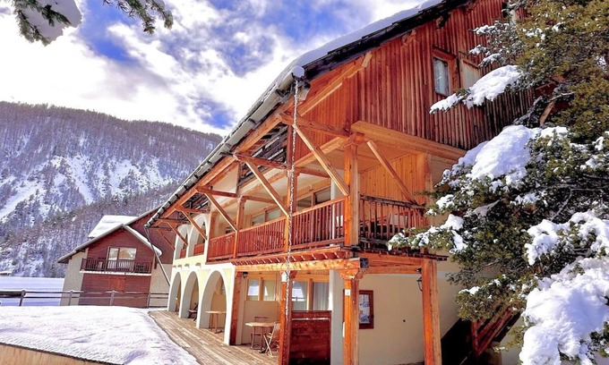 Arvieux Appartement | CASA-Joubarbe - Une Chambre Appartement, Couchages 4