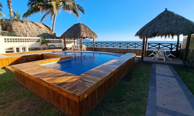 Tepic Maison | Casa Las Conchas pie de playa Los Cocos