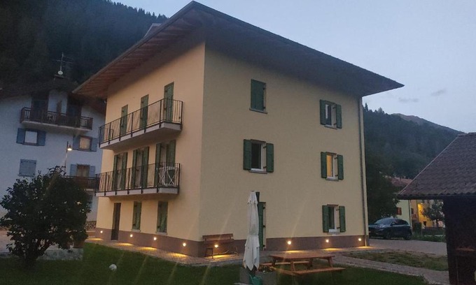 Pellizzano Appartement | Casa Le Iscle