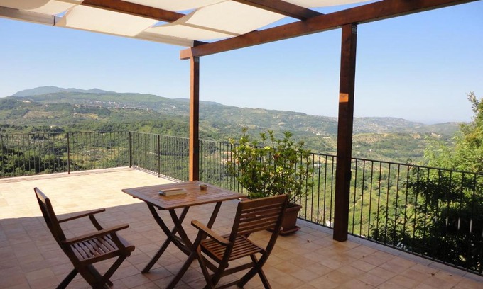 Ogliastro Cilento Appartement | Casa Le Querce