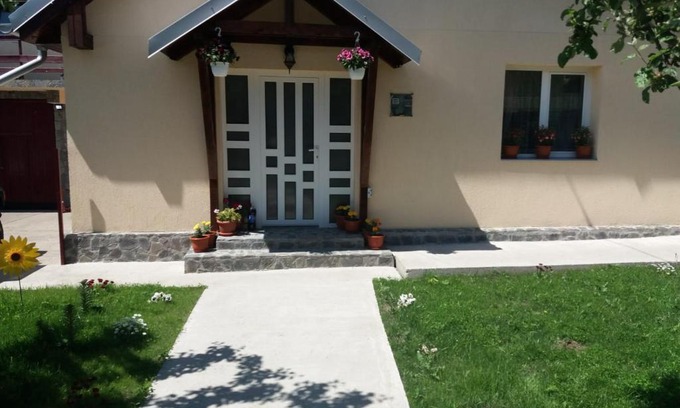 Poiana Tapului Maison | Casa Luca