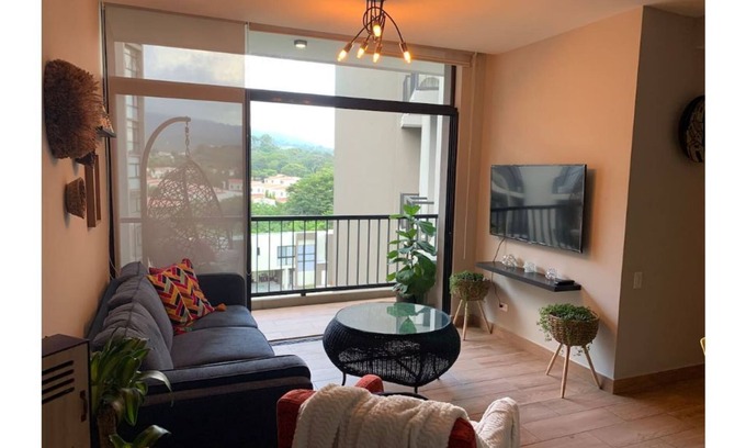 Santa Tecla Appartement | 🌙🌙Casa Luna🌙🌙 Comfortable & Centric Apt-Santa Tecla