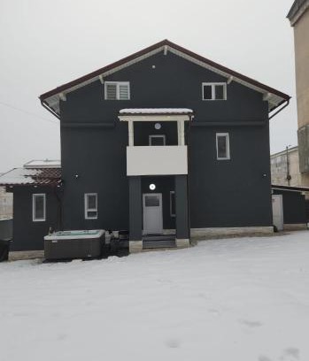 Lupeni Cabine | Casa Lupeni