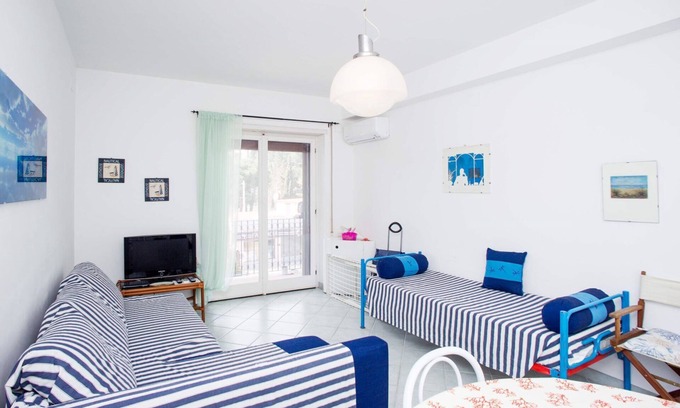 Marina di Campo Appartement | Casa Malu apartment 100 meters from the beach