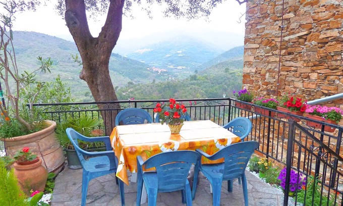 Civezza Maison | Casa Mamma Rosetta, à deux pas de la mer, des montagnes et de la piste cyclable