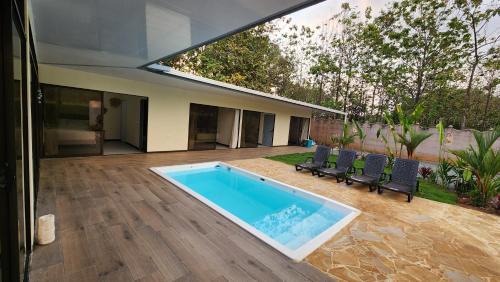 Quepos Maison | Casa Mar Azul