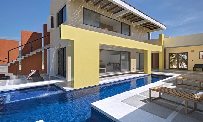 Puerto Escondido Maison | Casa Mar - Unique Beach Villa in Resort