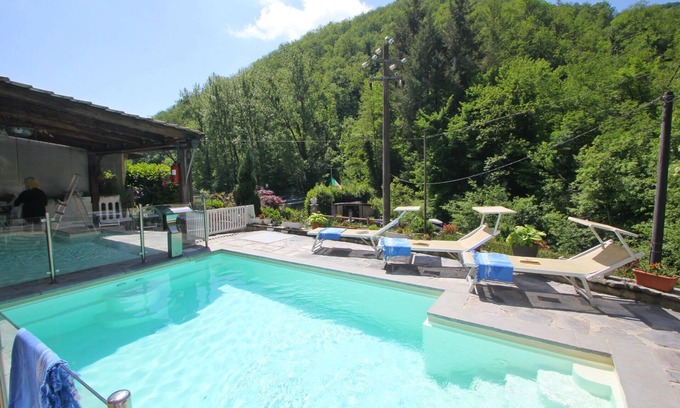 Pascoso Maison | Vacation Home à Pascoso avec 3 chambres à coucher, 6 couchages