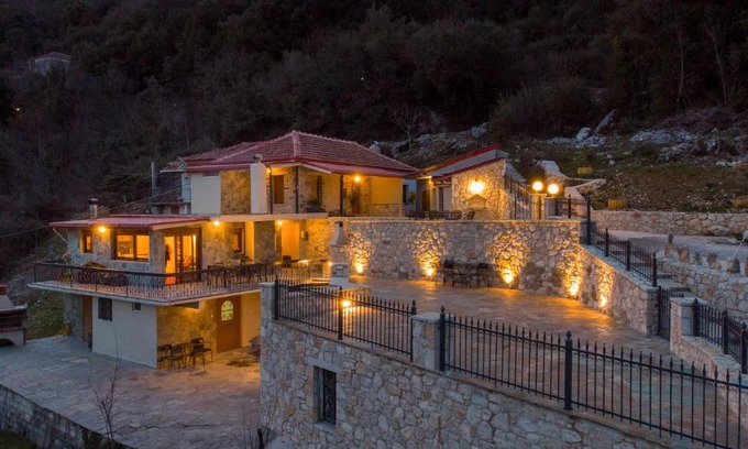 North Tzoumerka Appartement | Casa Margarita cozy & peaceful stay in Tzoumerka
