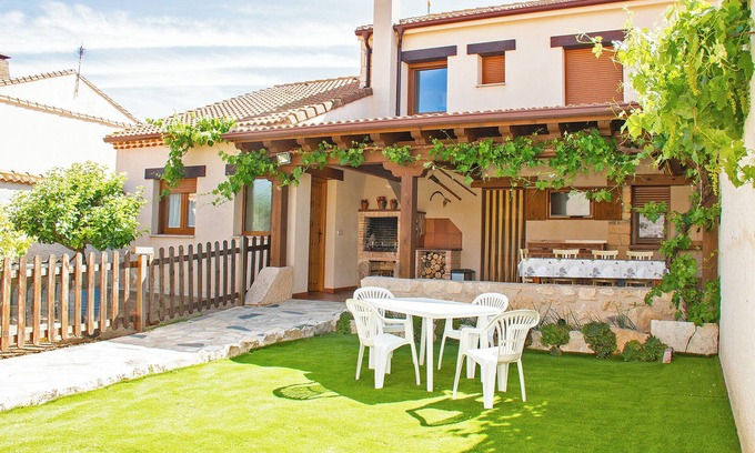 Turegano Cottage | Casa Mariano pour 6 personnes (possibilité de 8 en lit supplémentaire et des lits)
