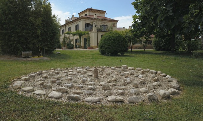 San Martino in Pensilis Maison | Casa Colonna, 18th century masseria surrounded by olive groves