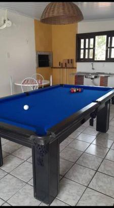 Balneario Arroio do Silva Maison | Casa Marron com vista para o mar, com mesa de Sinuca - 2 Km Centro