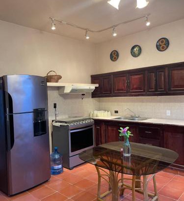 Piste Maison | Casa Mex