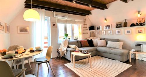 Lic Chalet De Ski | CASA MONTE