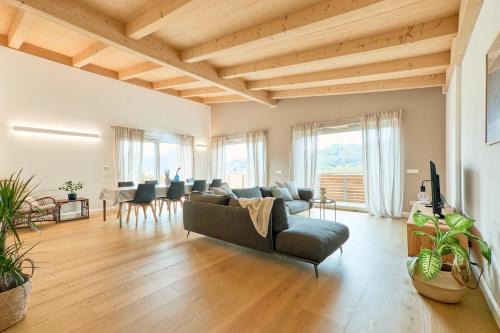 Pergine Valsugana Appartement | Casa Montesei di TSS' -Ampio, di classe, vista e posto auto