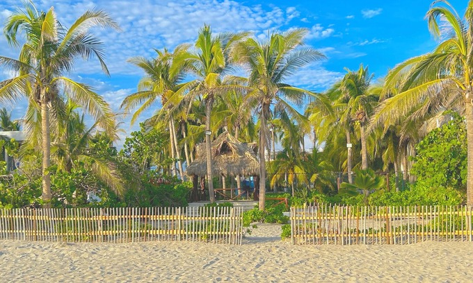 Barra Vieja Villa | "CASA PLAYA ENCANTADA" ACAPULCO ¡¡¡...COMO EN CASA...PERO, CON PLAYA...!!!