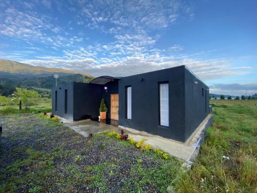 Susa Maison | Casa ovejas negras - Tranquilidad en el campo, cerca al PARQUE ECOTURISTUCO PIEDRA COLGADA