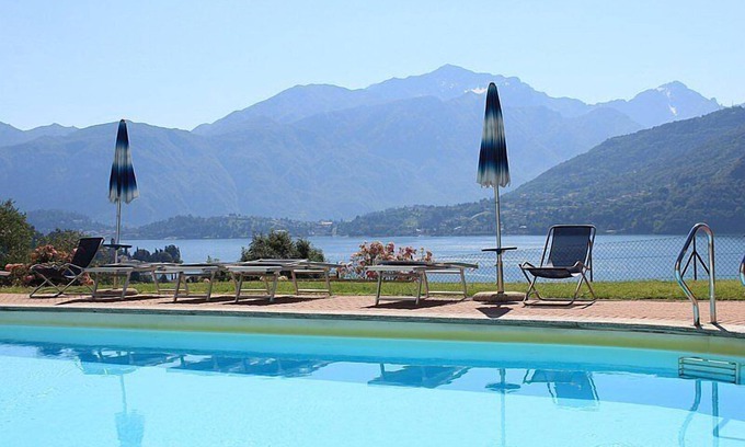 Azzano Maison | Casa Panorama Sei: Un appartement lumineux et gai situé à une courte distance des rives du lac de Côme.