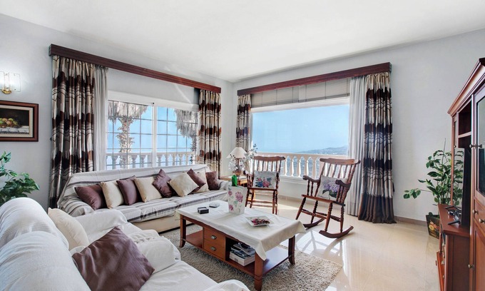 Icod de los Vinos Chalet De Ski | Casa Paseo Mirabal' avec vue sur la mer, terrasse privée et Wi-Fi