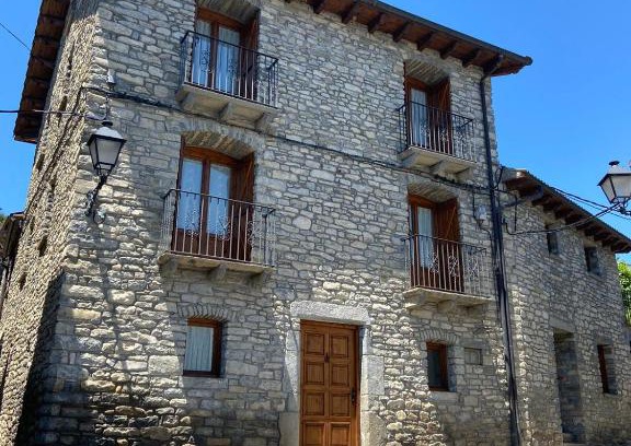 Fiscal Maison | CASA PEDRO BERGUA