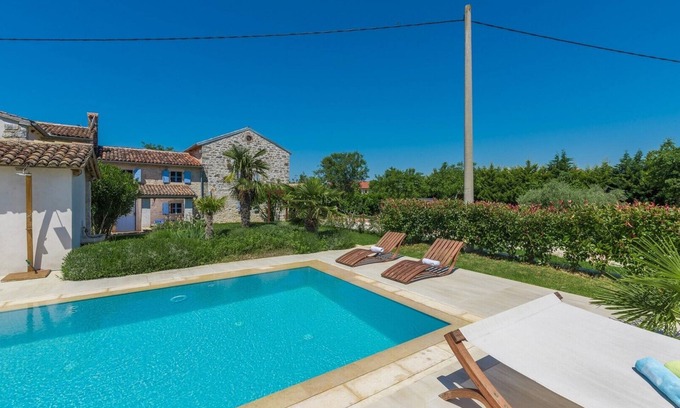 Gedici Maison | Casa Piccola with Pool